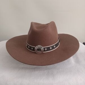 Silverado Brown Felt Western Hat One Size Fits Most . Unisex